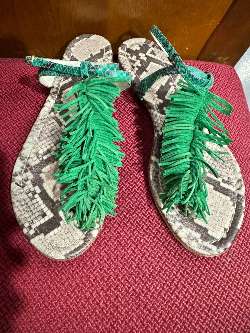 Visconti & Du Reau Fringe Flat Sandals Green